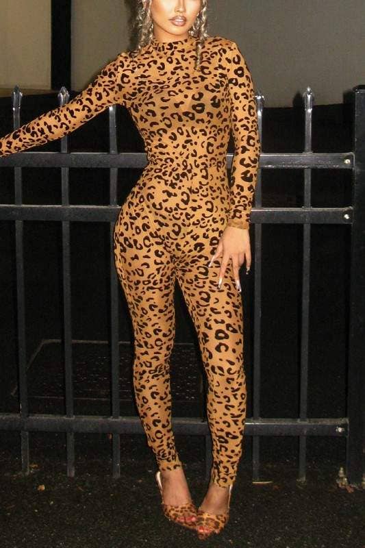 Enterizo de malla con estampado de leopardo