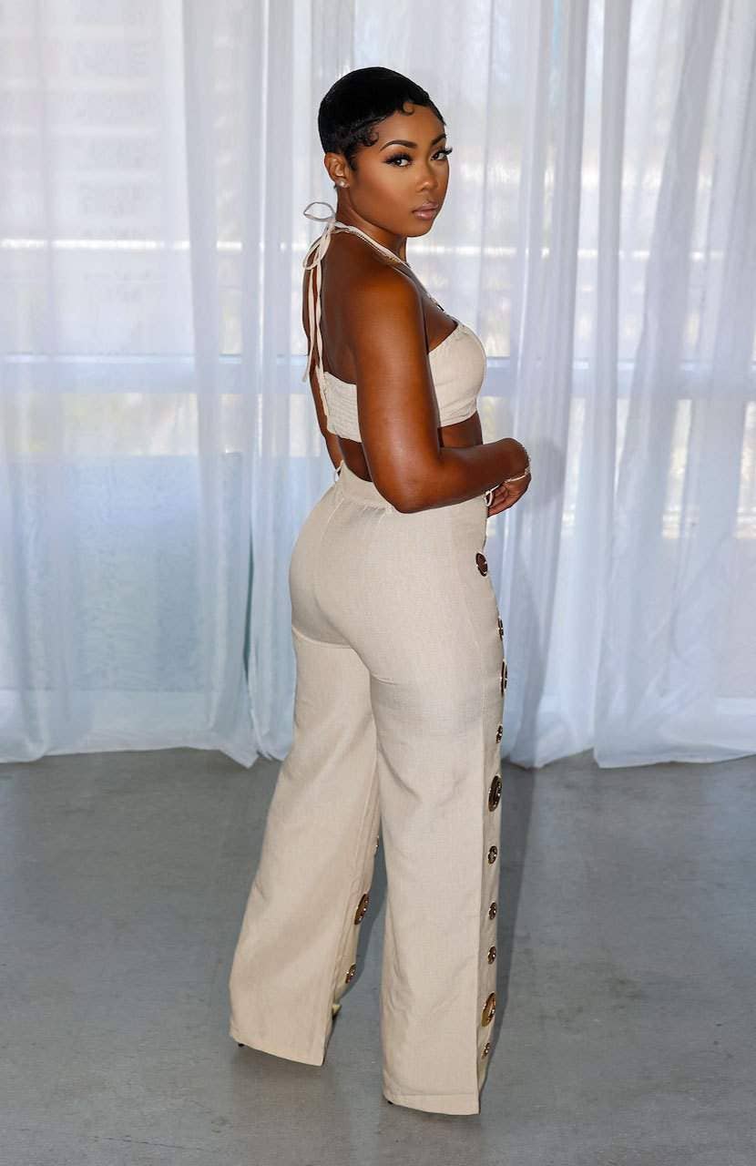 Conjunto de top sin mangas y pantalón de talle alto